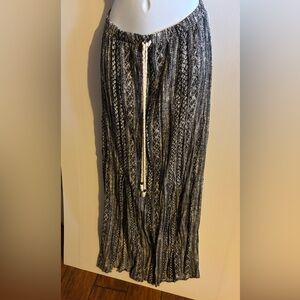 Women’s Mossimo long skirt size medium